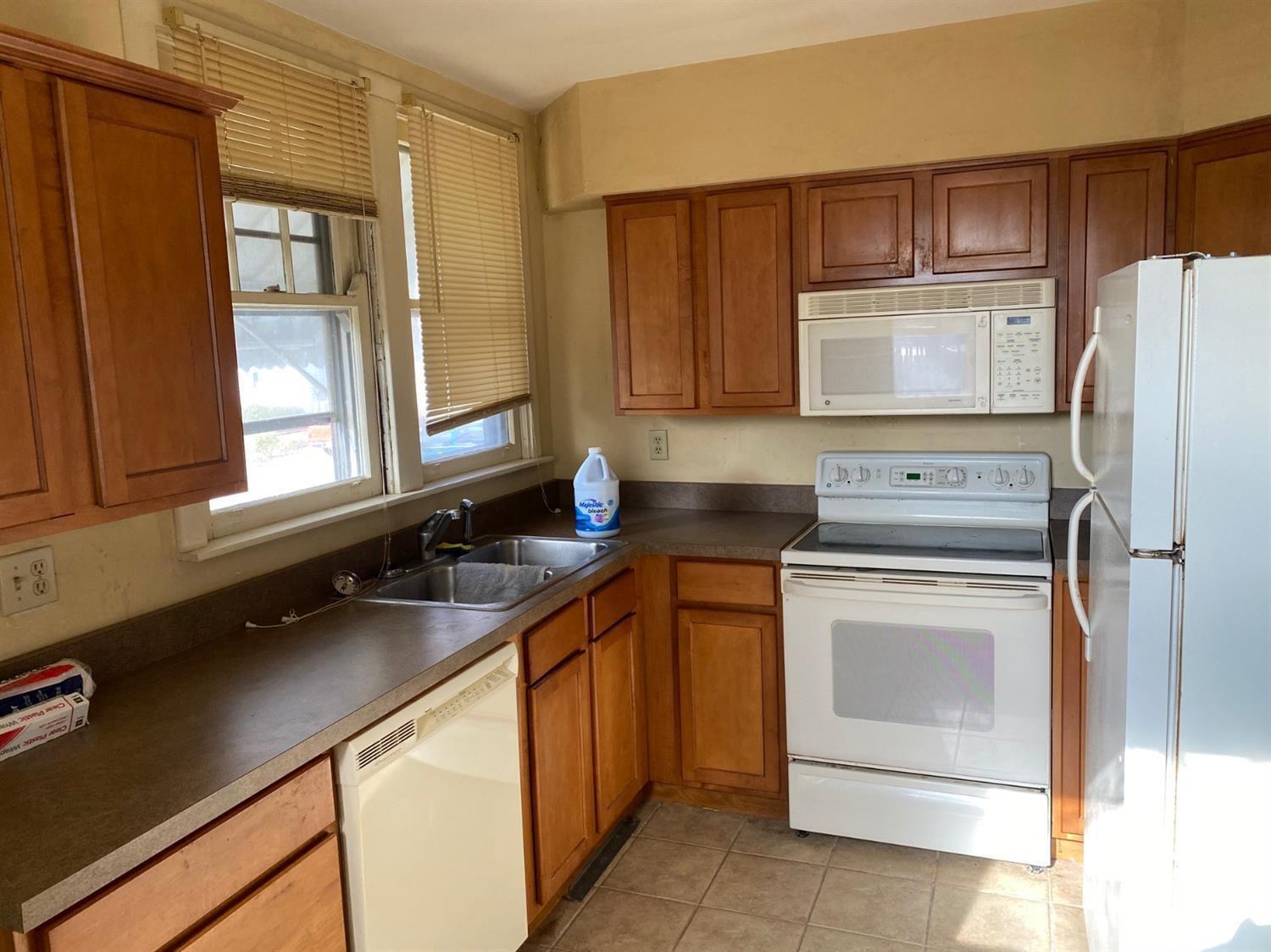 4429 Plainville Road Cincinnati, OH 45227 - Photo 17 of 28