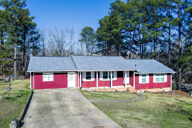 $275,000 | 325 Shoally Ridge Drive, Boiling Springs, SC 29316