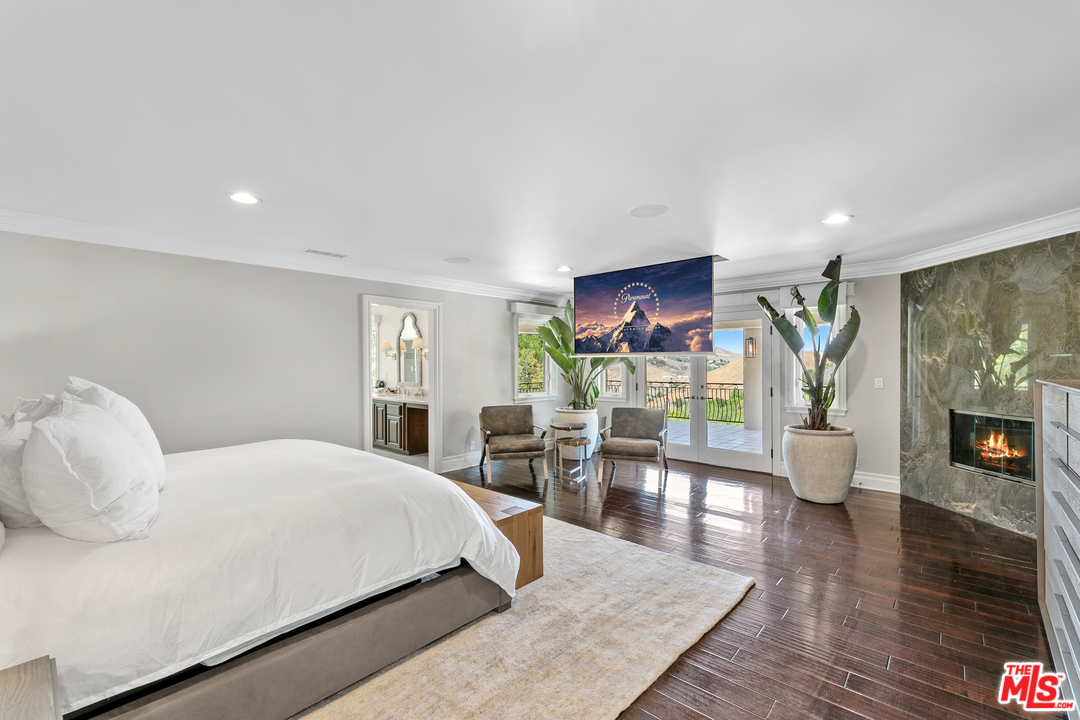 343 Bell Cyn Road Bell Canyon, CA 91307 - Photo 18 of 40 Gallery Image 18