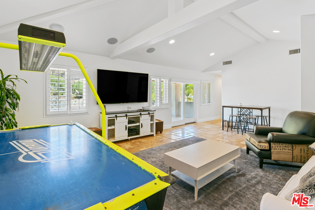 343 Bell Cyn Road Bell Canyon, CA 91307 - Photo 25 of 40 Gallery Image 25