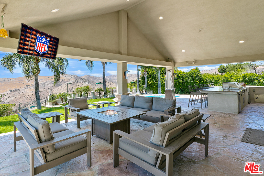 343 Bell Cyn Road Bell Canyon, CA 91307 - Photo 31 of 40 Gallery Image 31