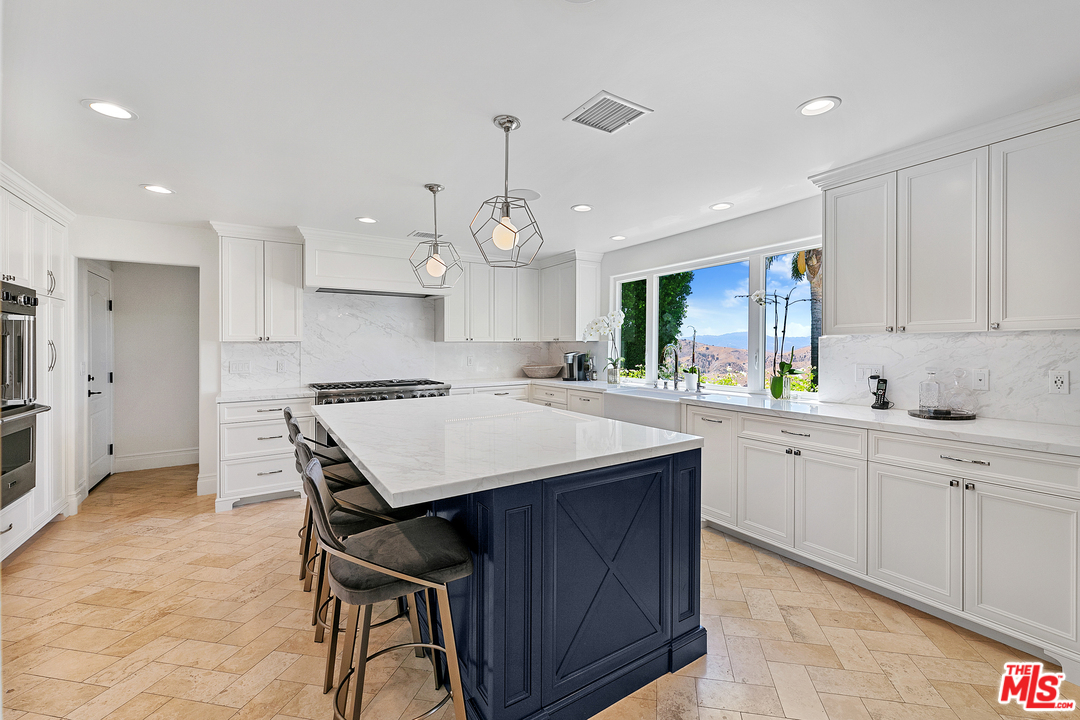 343 Bell Cyn Road Bell Canyon, CA 91307 - Photo 9 of 40 Gallery Image 9