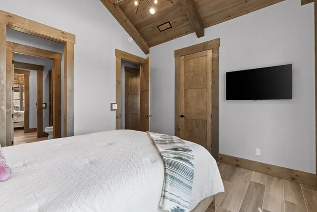 $2,250,000 | 84 Bravo Way, Talking Rock, GA 30175