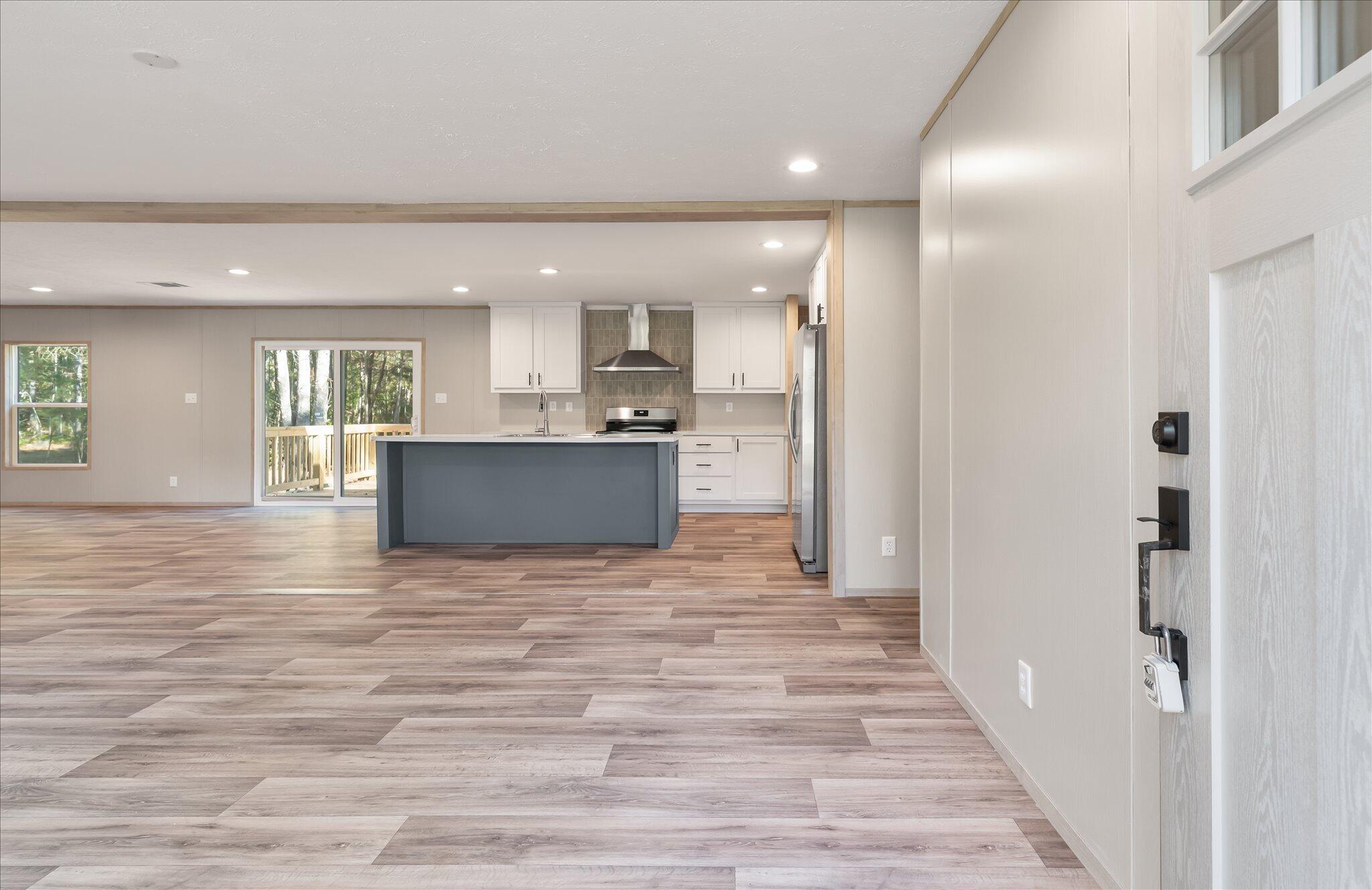 314 Hickory Nut Way Cross, SC 29436 - Photo 5 of 20 Front Entrance