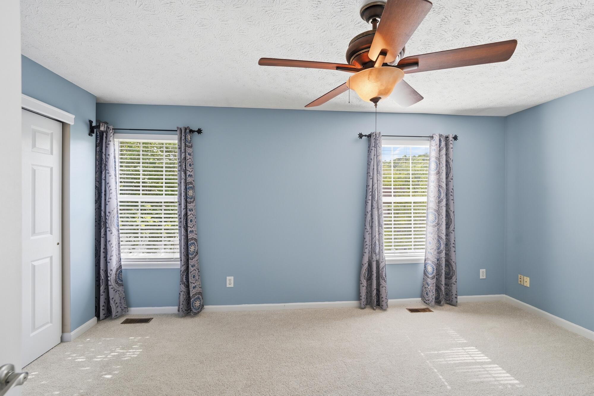 2016 Gribble Drive Covington, KY 41017 - Photo 14 of 45