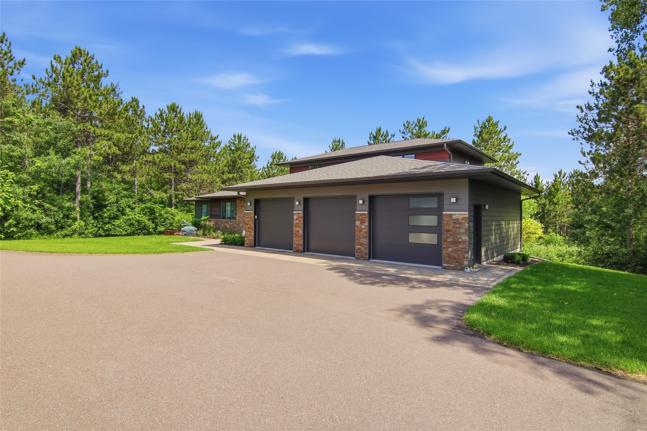 4280 Talmadge Road Eau Claire, WI 54701 - Photo 4 of 18