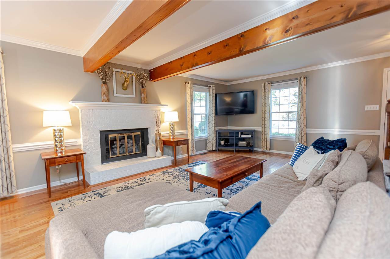 1212 Oakside Court Raleigh, NC 27609 - Photo 8 of 25 Photo 8