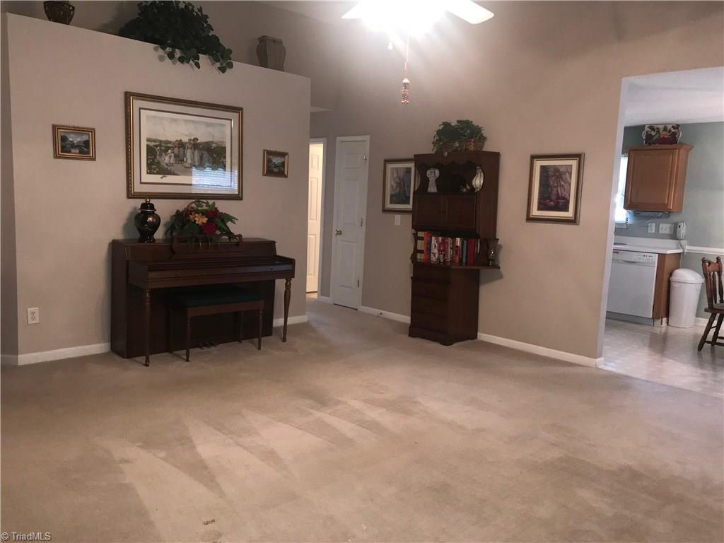 3972 Sorrell Court High Point, NC 27265 - Photo 6 of 18 Gallery Image 6