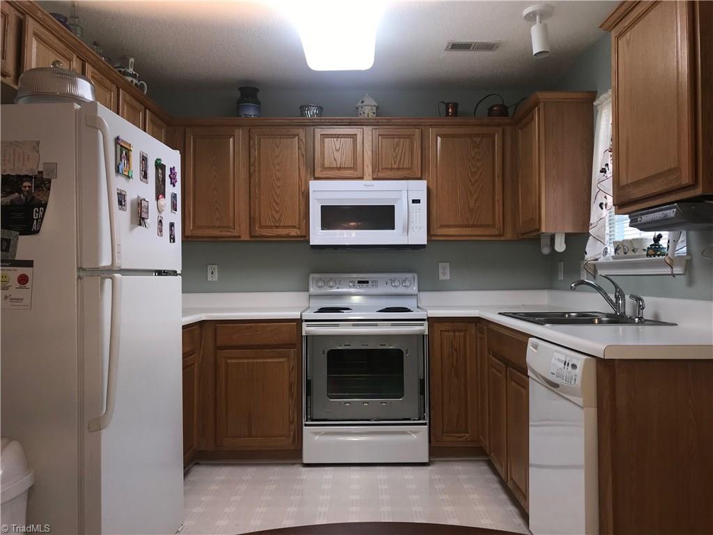 3972 Sorrell Court High Point, NC 27265 - Photo 8 of 18 Gallery Image 8