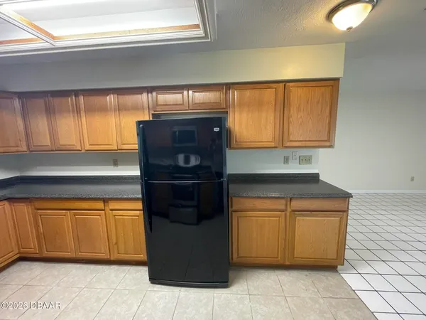 $2,200 | 524 Pelican Bay Drive, Daytona Beach, FL 32119