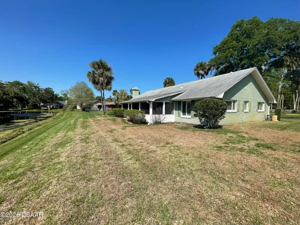 $2,200 | 524 Pelican Bay Drive, Daytona Beach, FL 32119