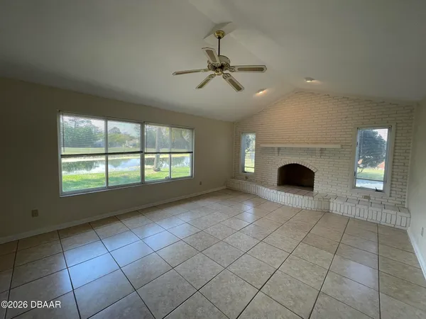 $2,200 | 524 Pelican Bay Drive, Daytona Beach, FL 32119
