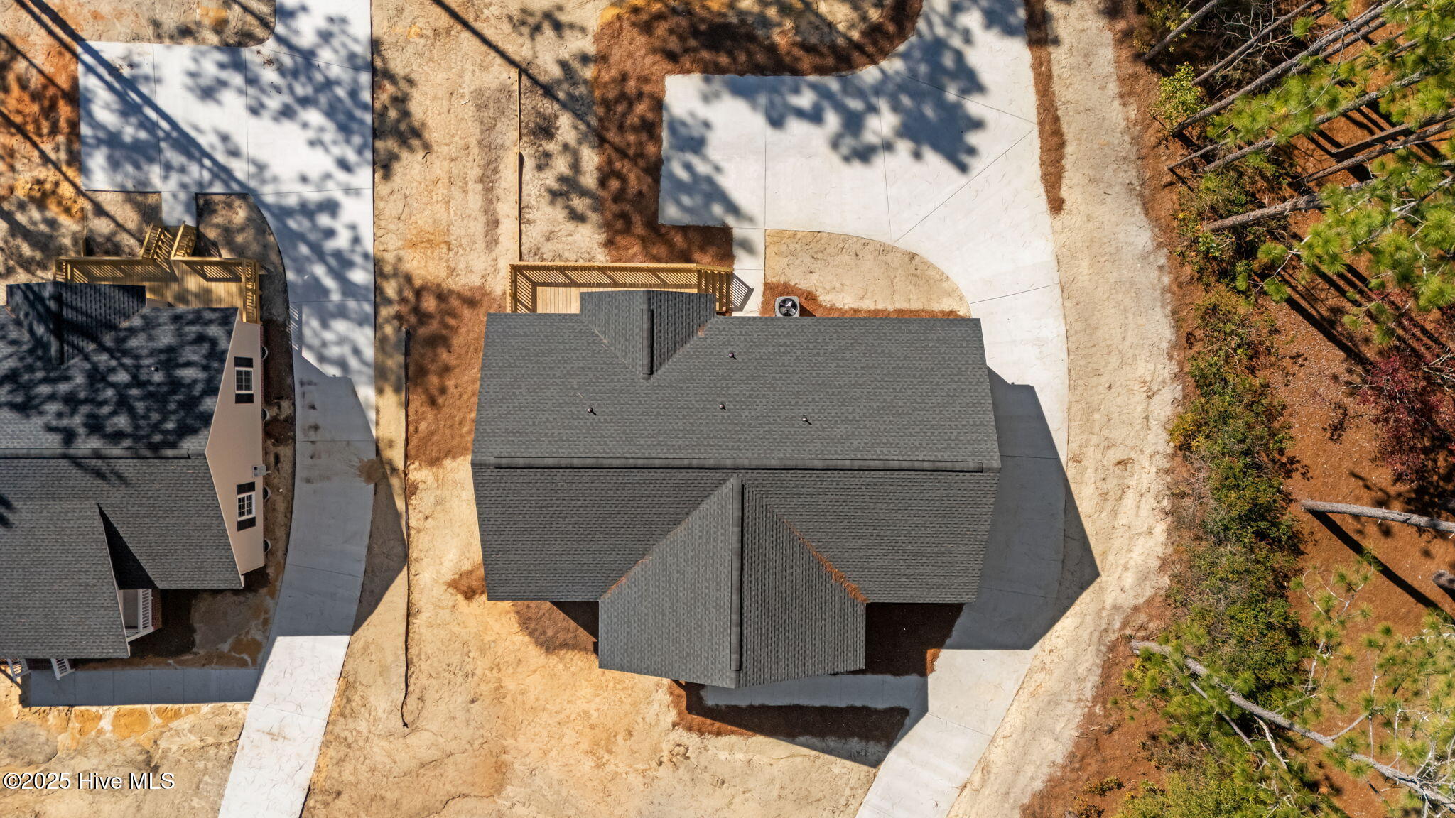 217 Beech Street Hamlet, NC 28345 - Photo 41 of 47 5-web-or-mls-DJI_20231205130059_0405_D