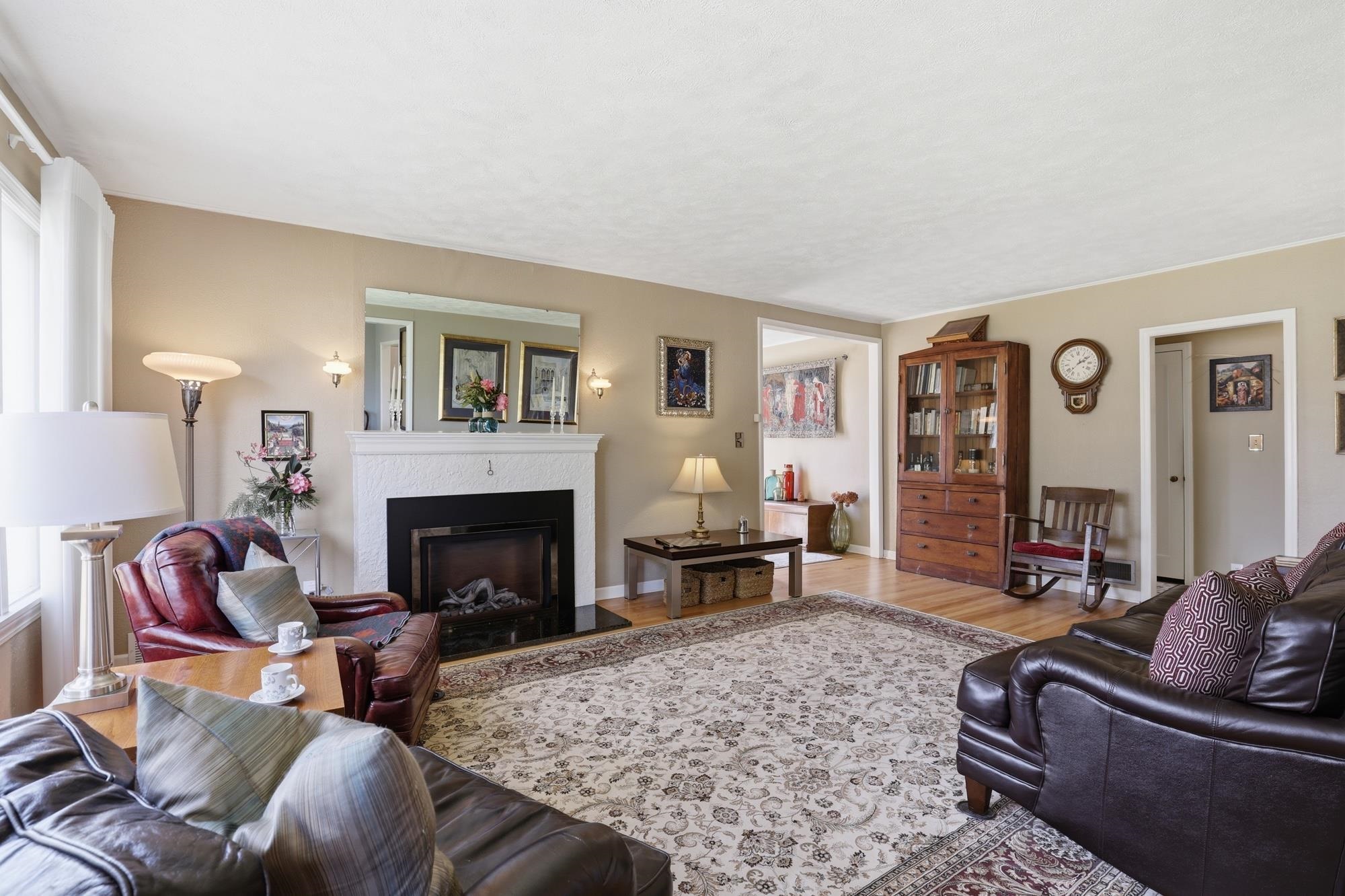 3534 West Wellesley Avenue Spokane, WA 99205 - Photo 4 of 45
