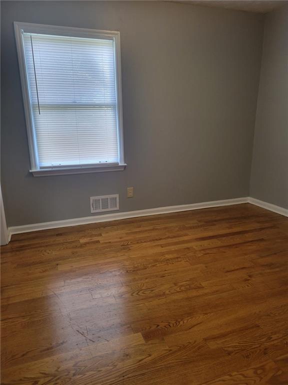 2640 Bluffton Road Buford, GA 30519 - Photo 13 of 27