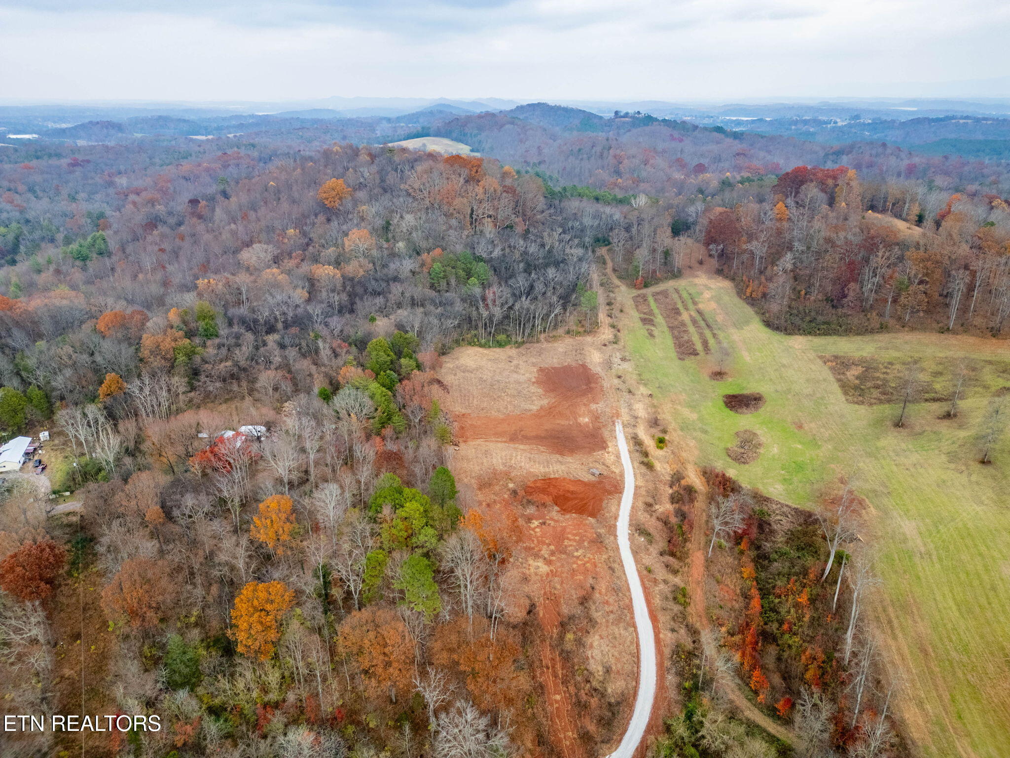 4231 Sweetwater Vonore Road Sweetwater, TN 37874 - Photo 40 of 51 13-web-or-mls-DJI_0004-HDR