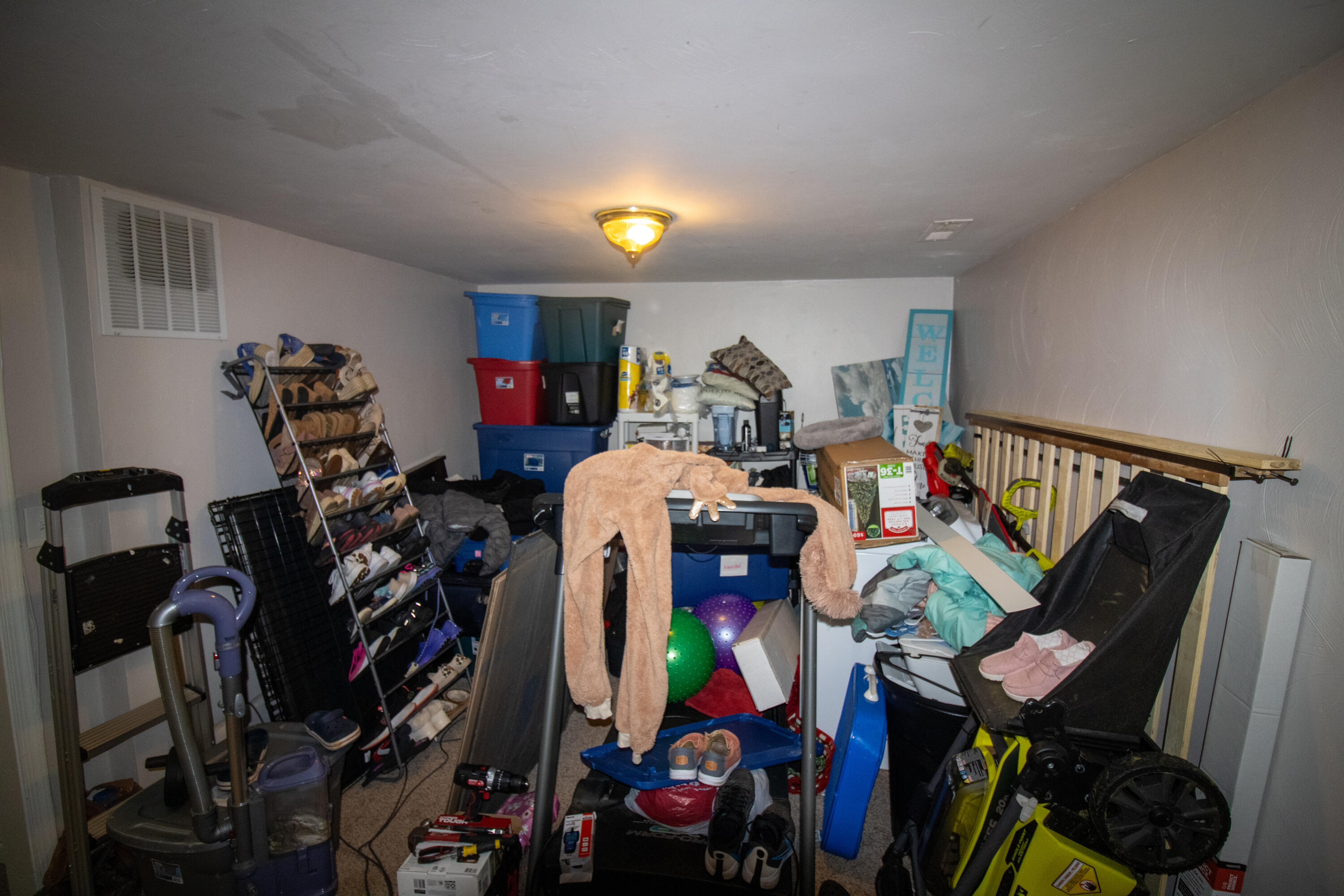1748 Elbert Drive Roanoke, VA 24018 - Photo 7 of 18 a view of a room with gym equipment