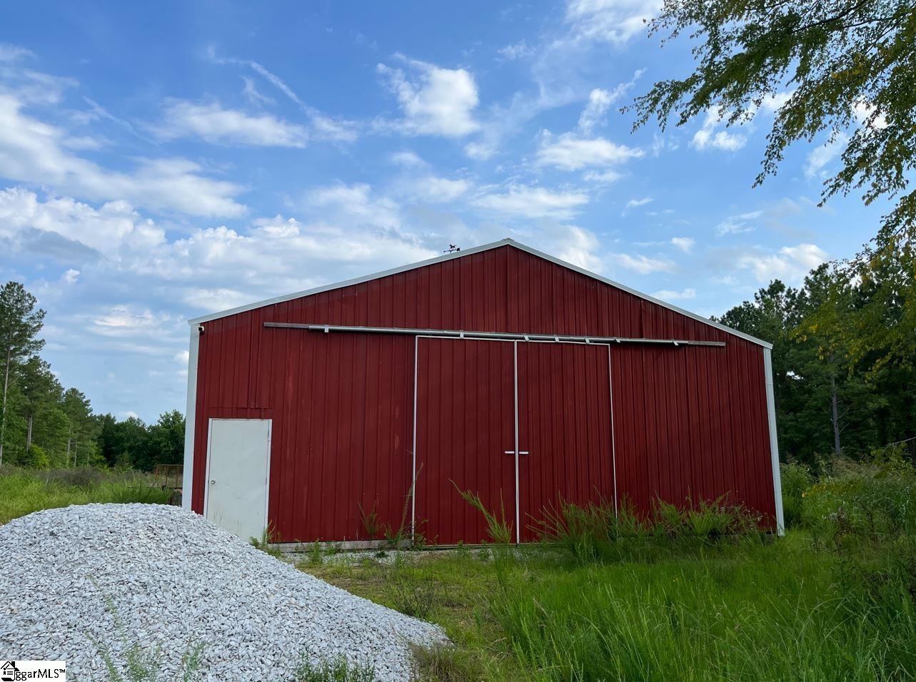 668 Johnson Road Laurens, SC 29360 - Photo 3 of 9