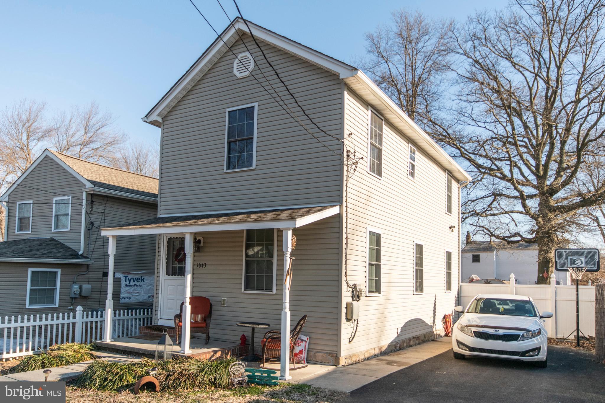 1043 Rosa Avenue Croydon, PA 19021 - Photo 3 of 27 Gallery Image 3