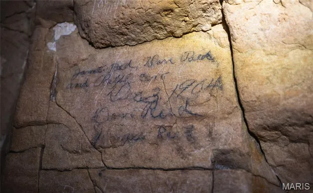 $696,000 | 0 Tbd Highway, Winona, MO 65588