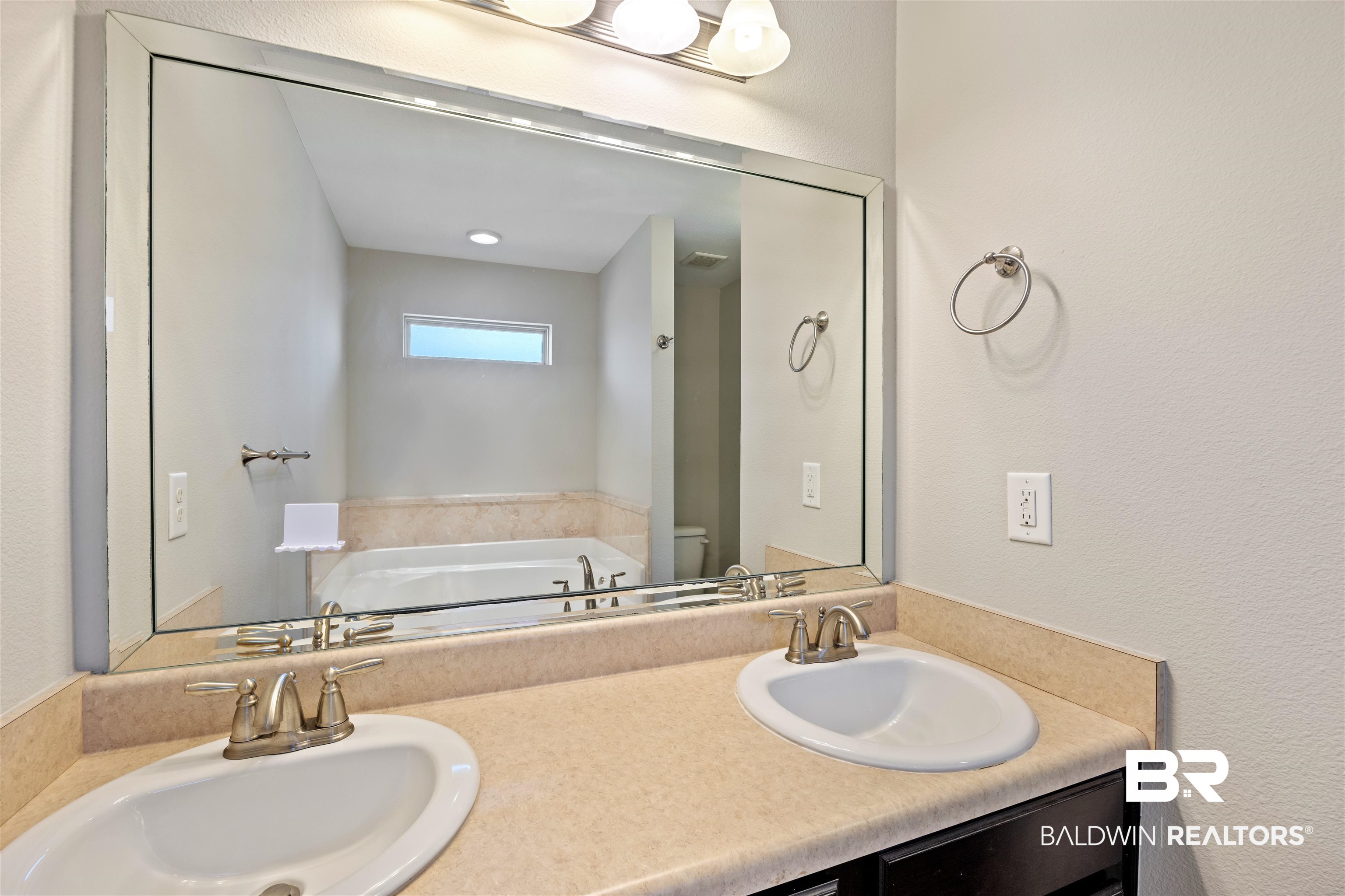 8904 Lockridge Road Foley, AL 36535 - Photo 16 of 34