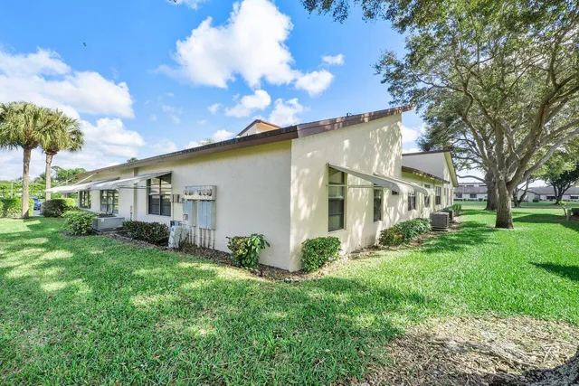 $198,000 | 5130 Nesting Way, Unit D, Delray Beach, FL 33484