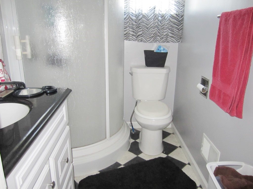 515 West Maple Street Waterloo, IN 46793 - Photo 9 of 23 Gallery Image 9