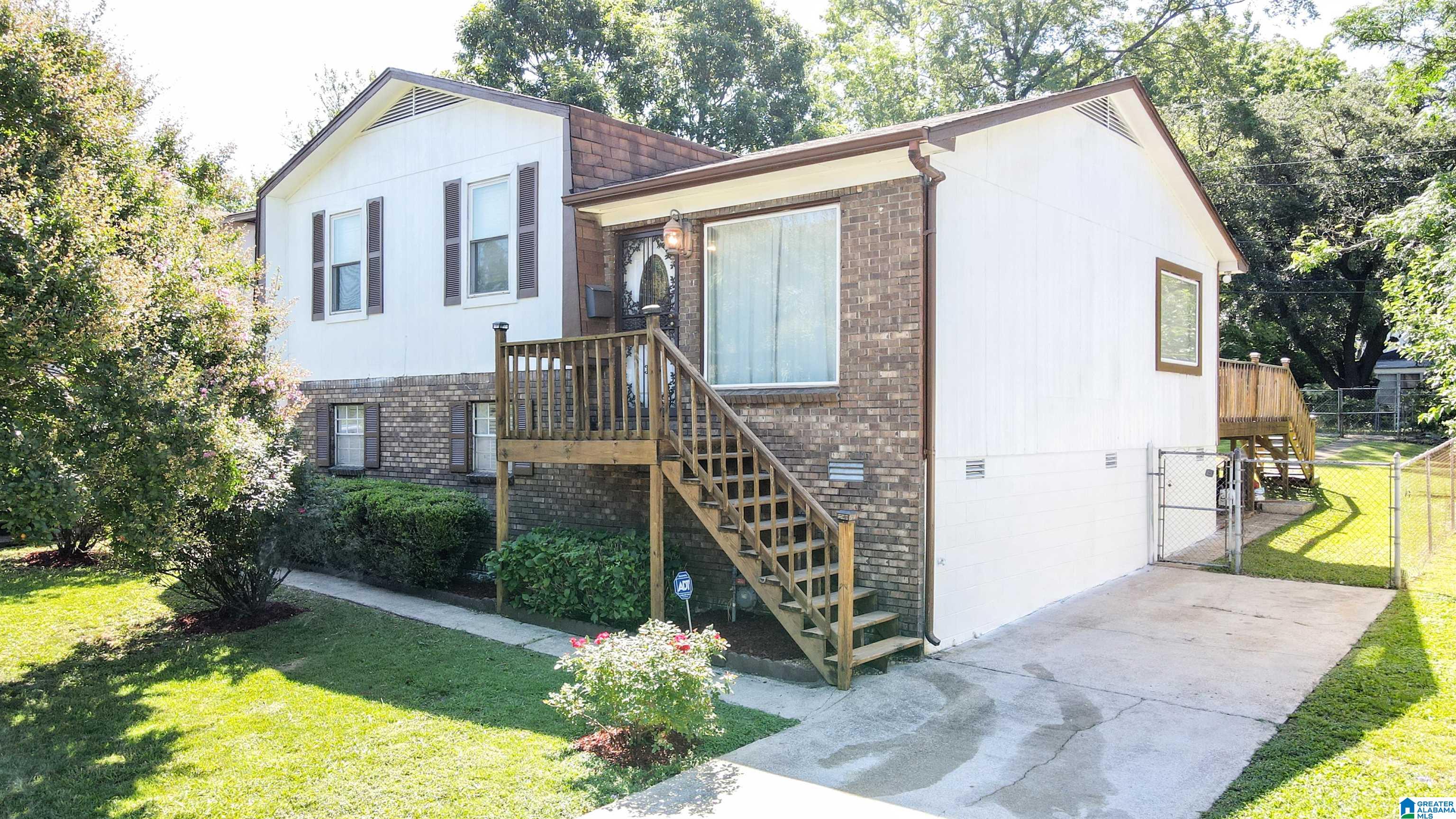 1305 Pike Road Birmingham, AL 35218 - Photo 2 of 17