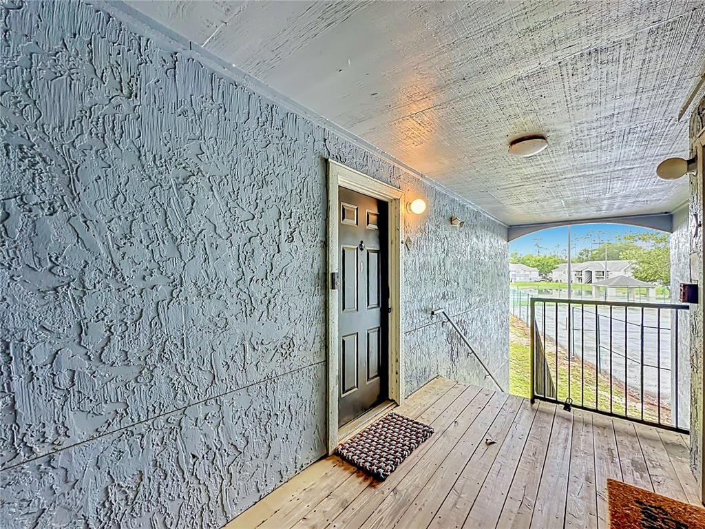 3705 Southwest 27th Street, Unit 922 Gainesville, FL 32608 - Photo 3 of 34 a view of a balcony