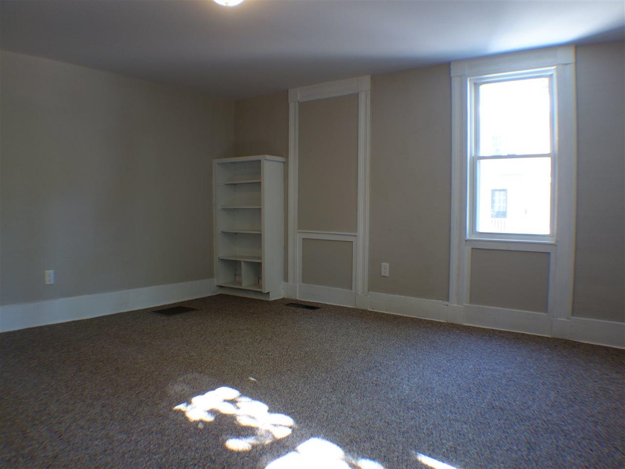 39 New York Street Dover, NH 03820 - Photo 11 of 31