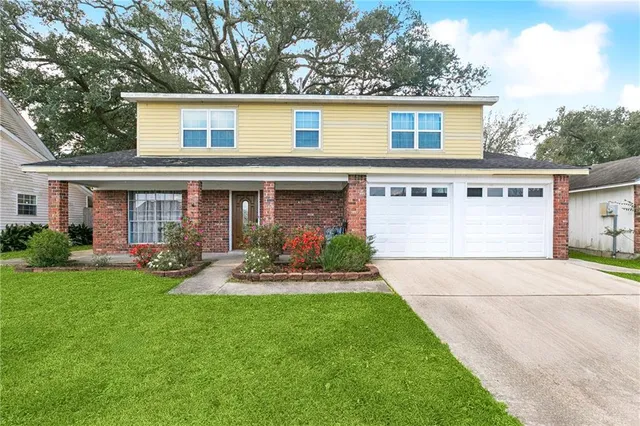 $290,000 | 3768 Tara Drive, Destrehan, LA 70047