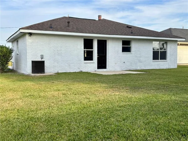 $245,000 | 649 North Montz Avenue, Gramercy, LA 70052
