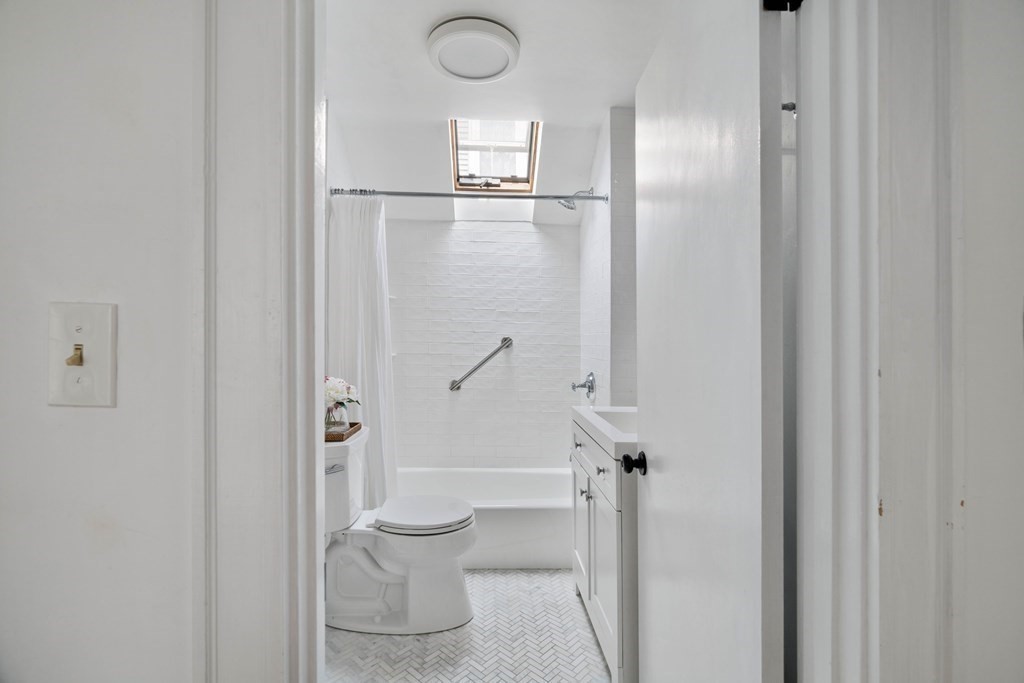 24 Manthorne Road Boston, MA 02132 - Photo 19 of 27 Gallery Image 19