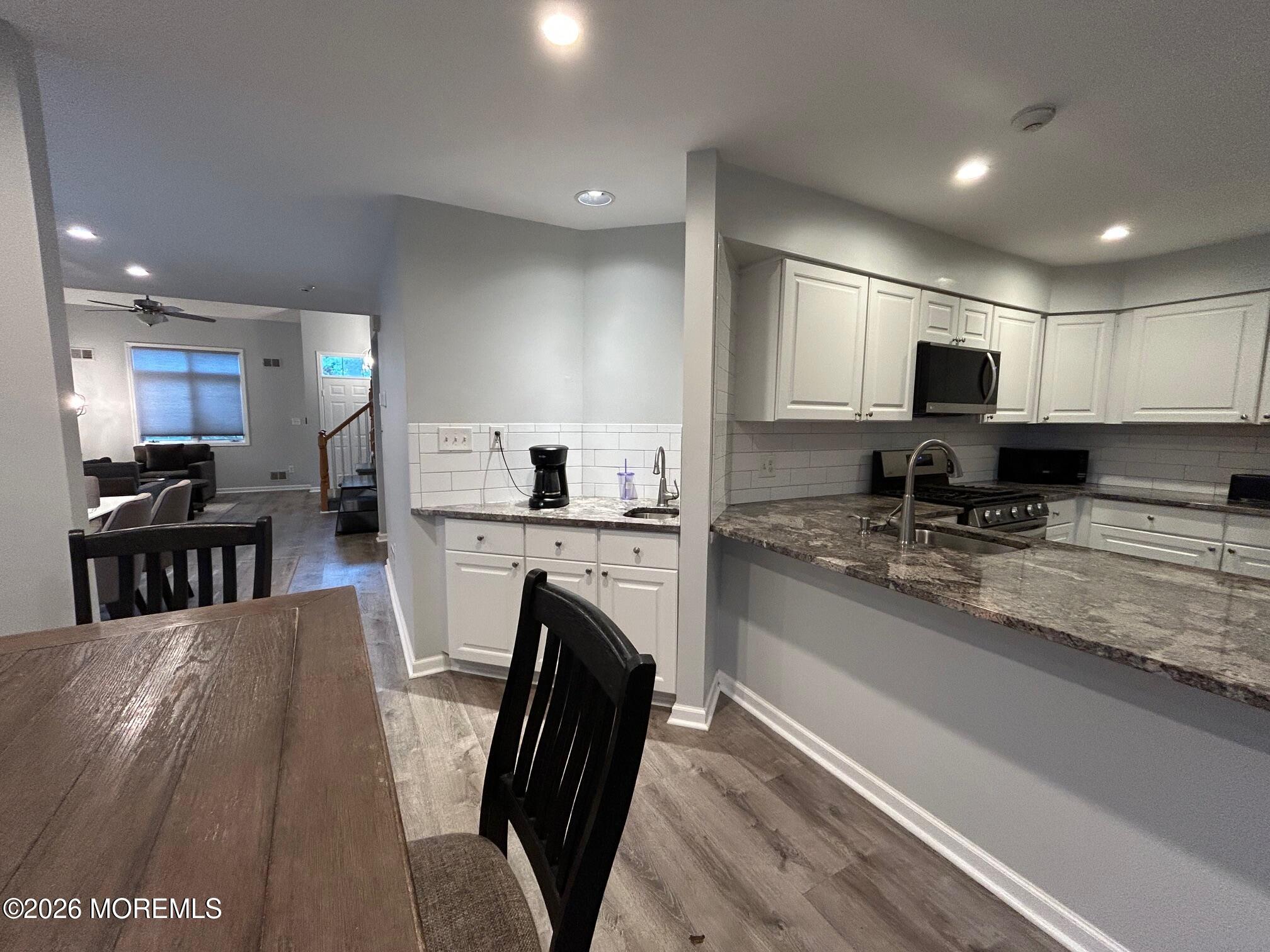 48 Winthrop Road, Unit 48B Monroe Township, NJ 08831 - Photo 13 of 58 IMG_2973