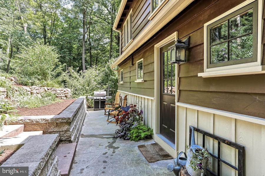389 Old Mine Road Lebanon, PA 17042 - Photo 3 of 65 Gallery Image 3