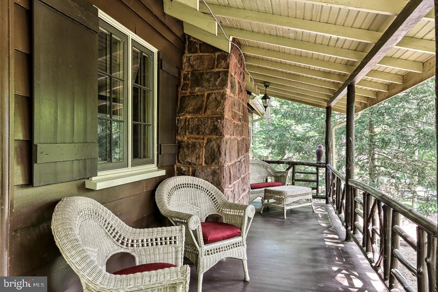 389 Old Mine Road Lebanon, PA 17042 - Photo 4 of 65 Gallery Image 4