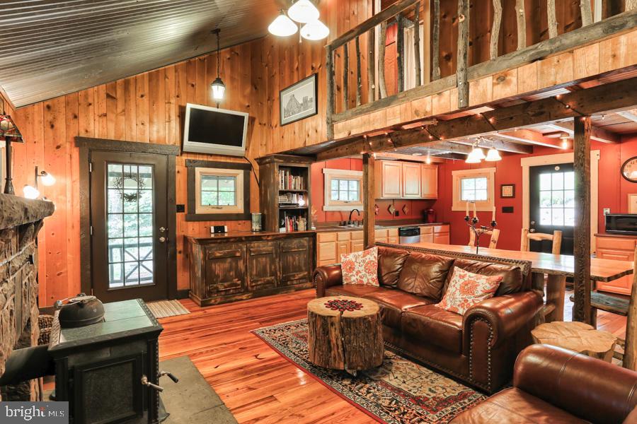389 Old Mine Road Lebanon, PA 17042 - Photo 7 of 65 Gallery Image 7