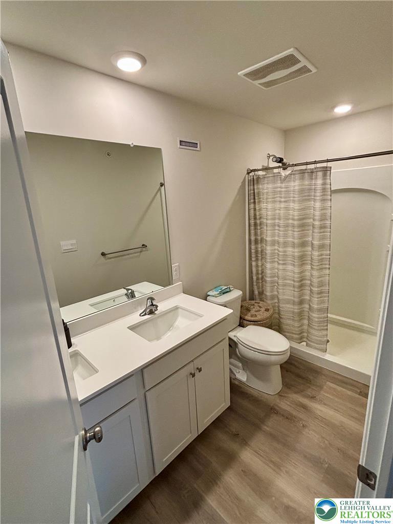 1237 Martin Road Breinigsville, PA 18031 - Photo 13 of 24