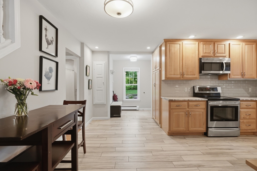 28 Modoc Street Worcester, MA 01604 - Photo 14 of 42