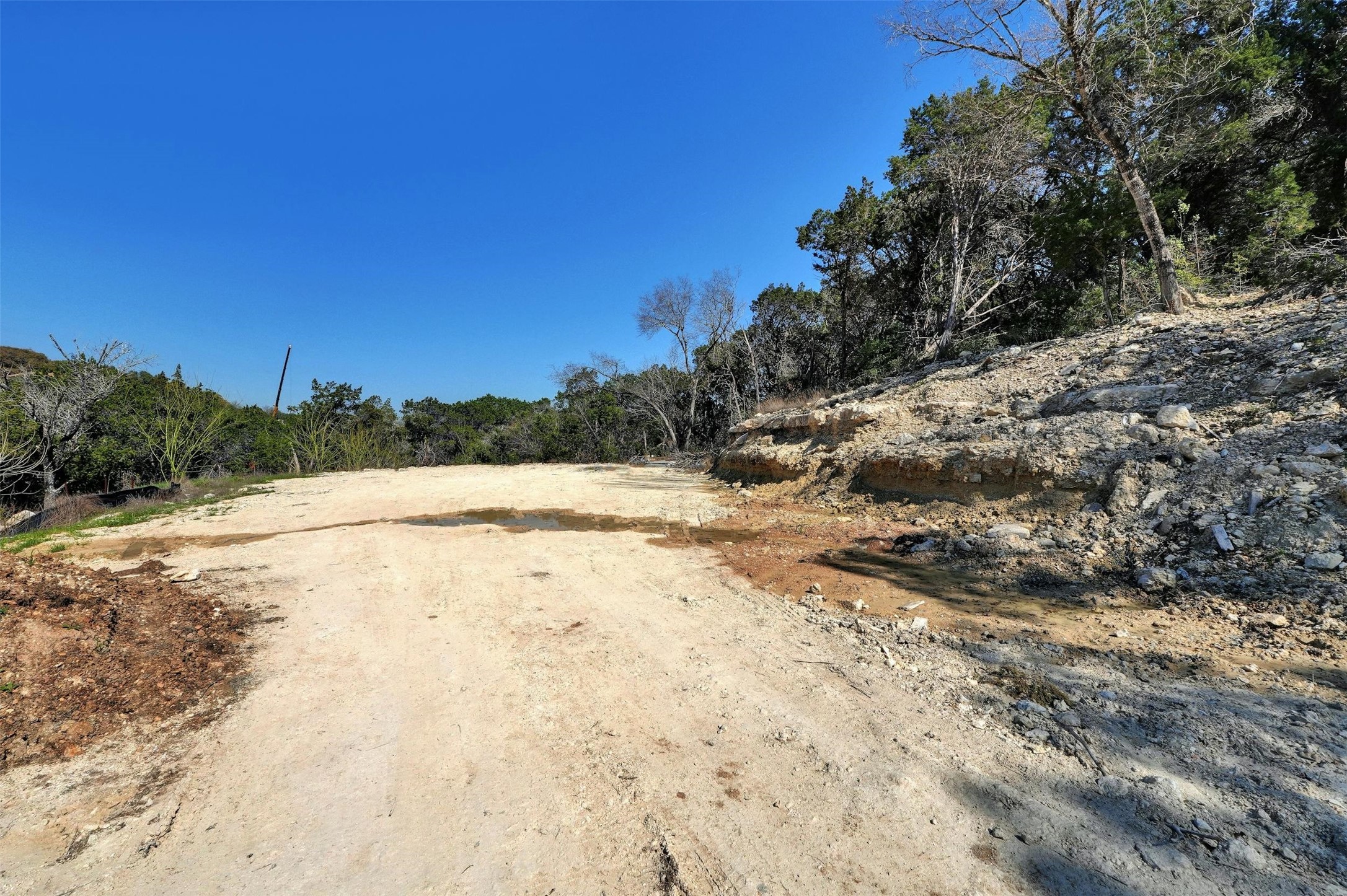 2701 Toro Canyon Road, Unit C Austin, TX 78746 - Photo 5 of 18