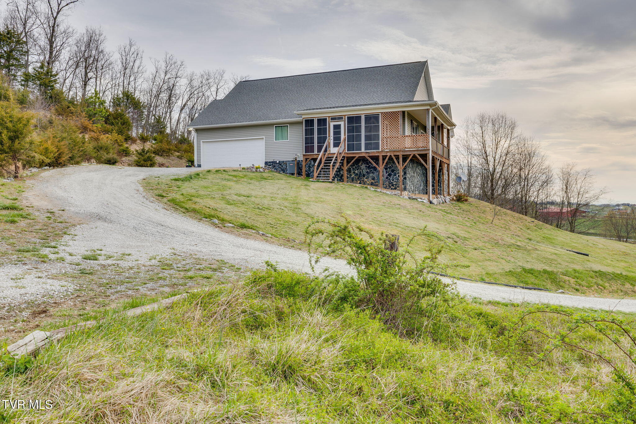 2306 Old Ducktown Road Limestone, TN 37681 - Photo 2 of 41 202