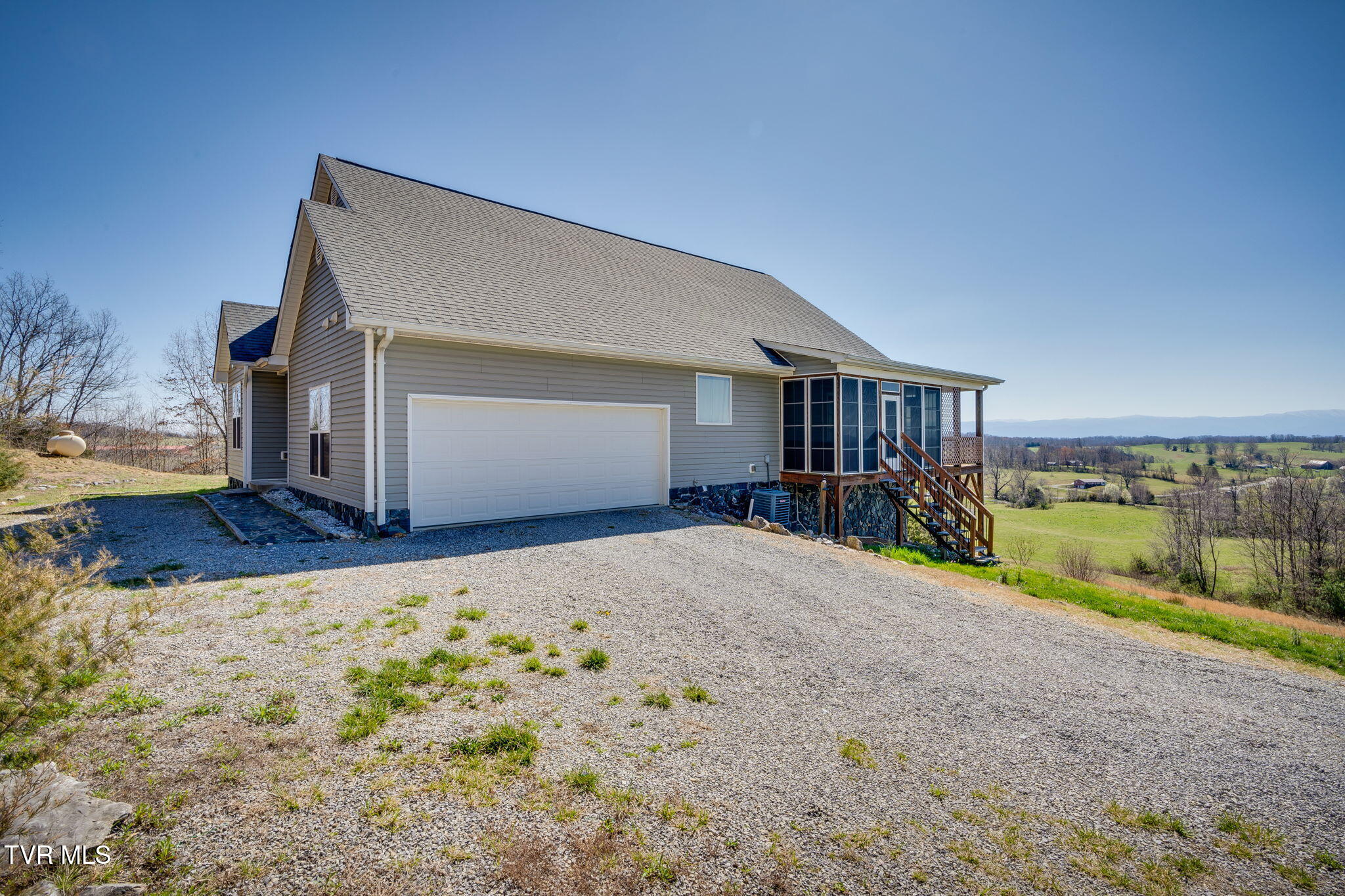 2306 Old Ducktown Road Limestone, TN 37681 - Photo 5 of 41 003