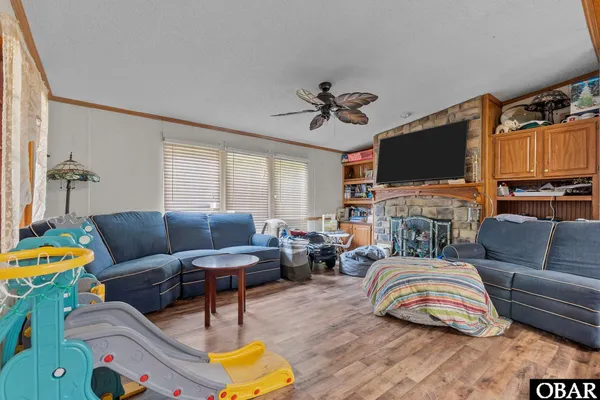 $364,000 | 92 Mosley Lane, Wanchese, NC 27981