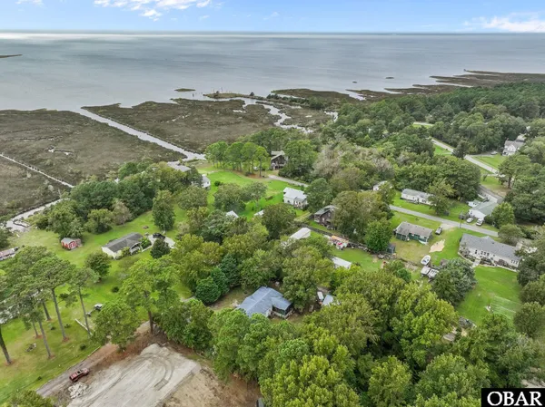 $364,000 | 92 Mosley Lane, Wanchese, NC 27981