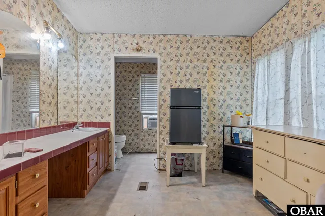 $365,000 | 92 Mosley Lane, Wanchese, NC 27981