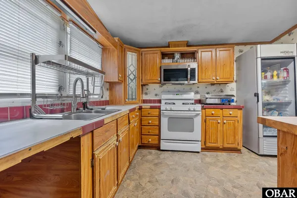 $364,000 | 92 Mosley Lane, Wanchese, NC 27981