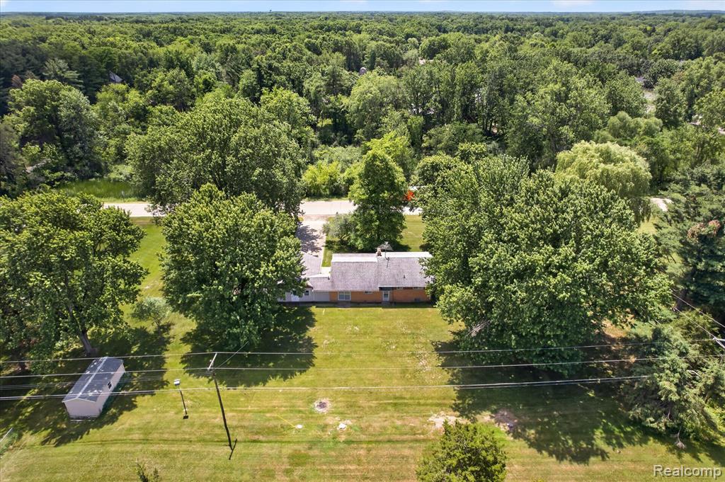 11141 Spencer Road Brighton, MI 48114 - Photo 29 of 46