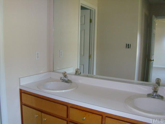 551 Rock Pillar Road Clayton, NC 27520 - Photo 12 of 14 Master Bath/Spa