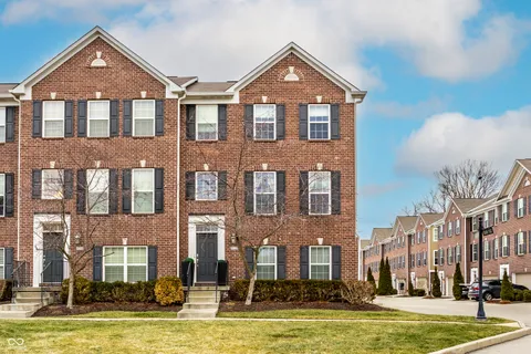 $425,000 | 960 Orlando Street, Carmel, IN 46032