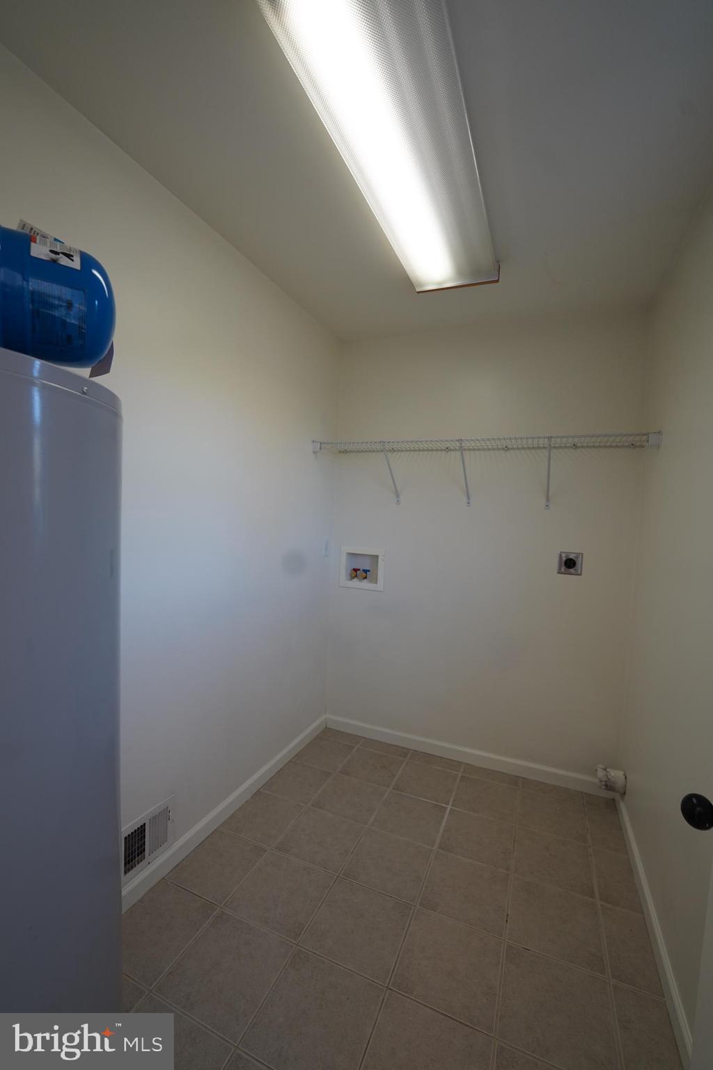 236 Job Road Inwood, WV 25428 - Photo 13 of 24